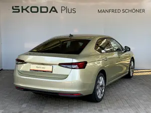 Škoda Superb Selection