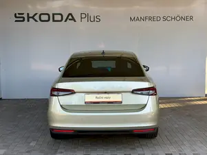 Škoda Superb Selection