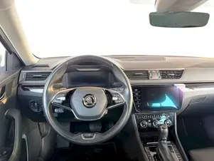 Škoda Superb L&K