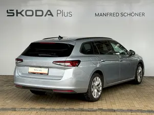 Škoda Superb Selection
