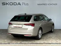 Octavia Top Selection