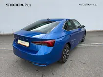 Octavia Top Selection