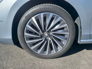 Škoda Superb L&K