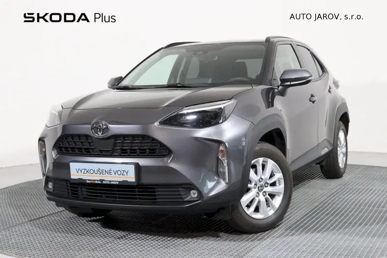YARIS CROSS 