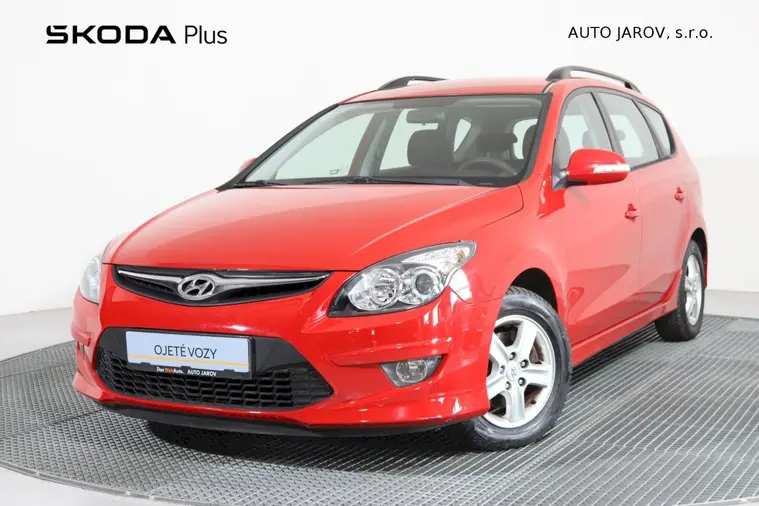 i30