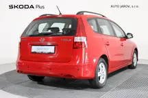 i30