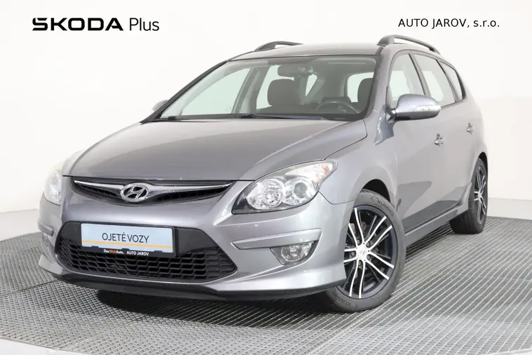 i30 