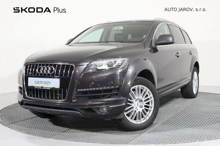 Q7 