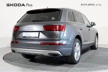 Q7 