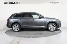 Q7 