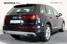 Q7 