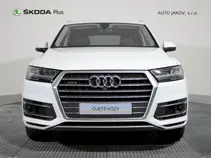 Q7