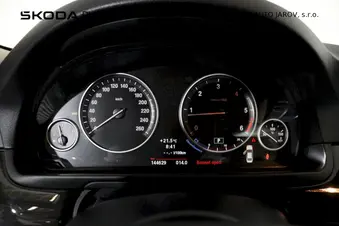 BMW 525 