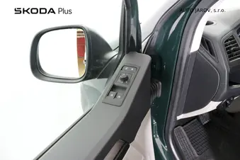 Volkswagen Transporter - skříňový vůz  