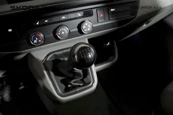 Volkswagen Transporter - skříňový vůz