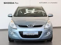 i20