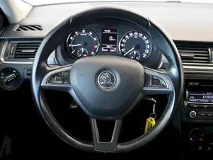 Škoda Rapid 