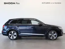 Q7 
