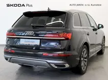 Q7 