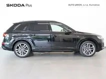 Q7 