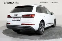 Q7