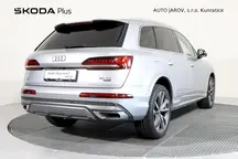 Q7