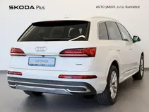 Q7 