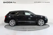 Q7 