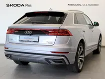 Q8