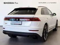 Q8 
