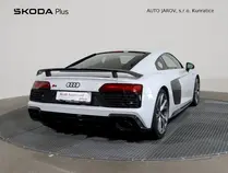 R8 