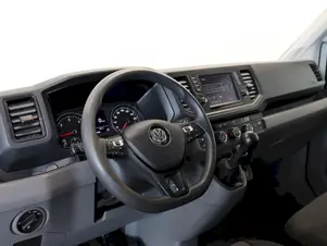 Volkswagen Crafter - skříňový vůz  