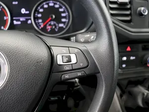 Volkswagen Crafter - skříňový vůz  