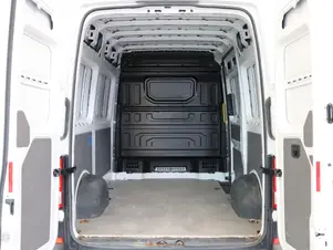 Volkswagen Crafter - skříňový vůz