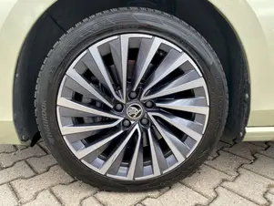 Škoda Superb L&K