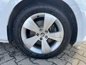 Škoda Superb Ambition