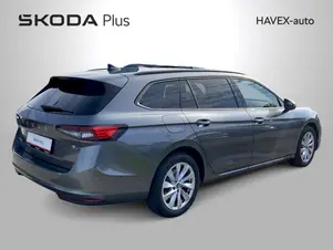 Škoda Superb Selection