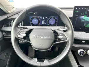 Škoda Superb Selection