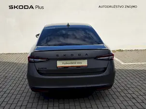 Škoda Superb SportLine