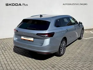 Škoda Superb L&K