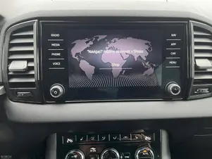 Škoda Karoq Selection