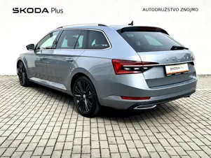 Škoda Superb L&K