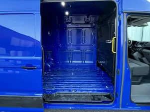 Volkswagen Crafter - skříňový vůz