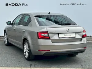 Škoda Octavia Style Plus