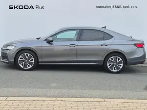 Škoda Superb Selection