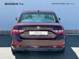 Škoda Superb L&K