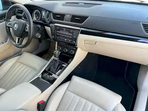 Škoda Superb L&K