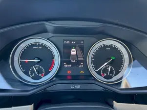 Škoda Superb L&K