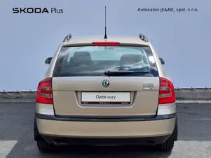 Škoda Octavia Elegance