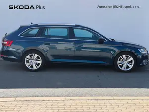 Škoda Superb Style